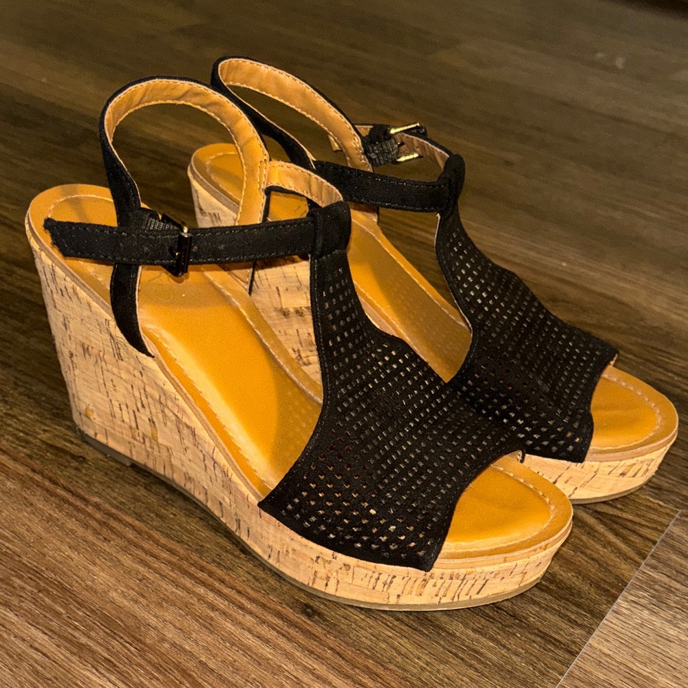Franco Sarto Black Wedge Sandals